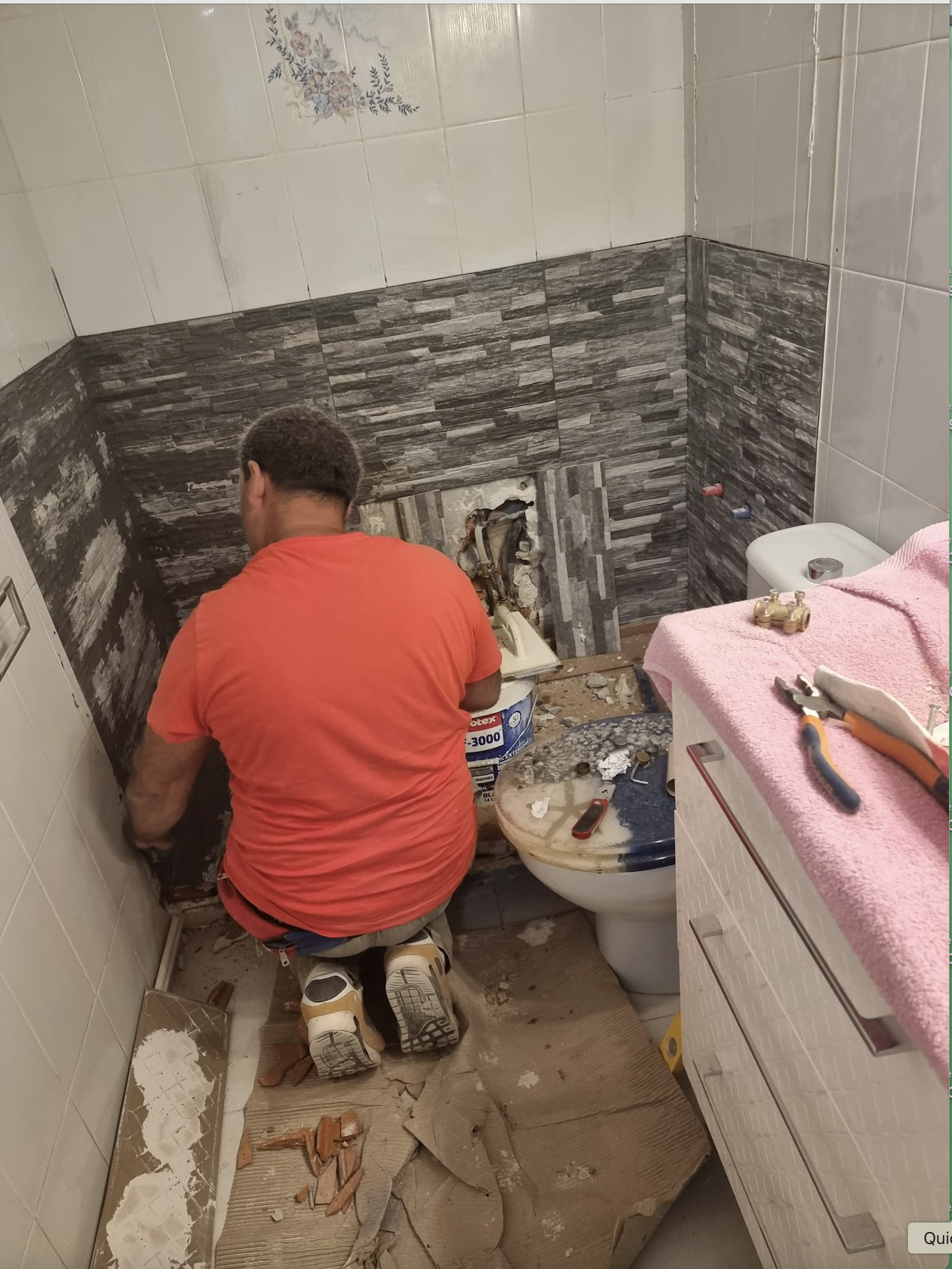 Obra de reforma de baño pequeño en las Rozas de Madrid